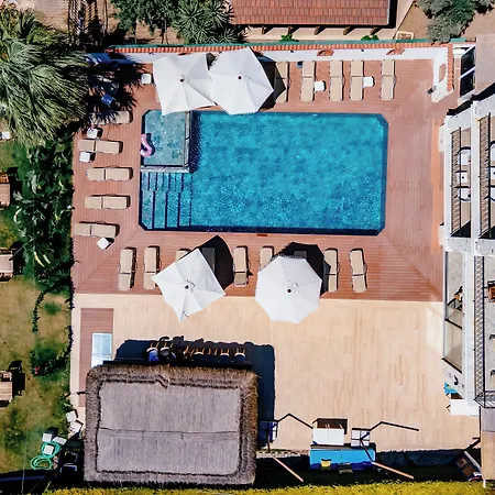 Sun Paradise מלון Çeşme